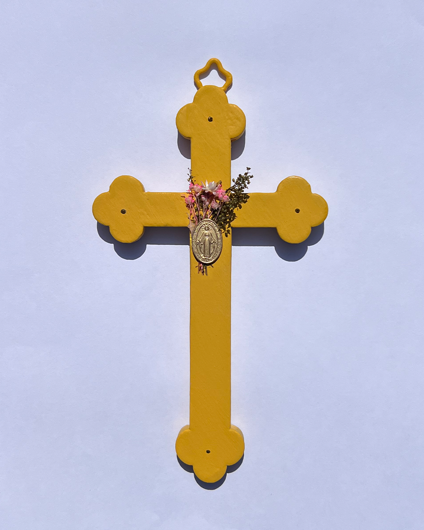 Crucifix fleuri