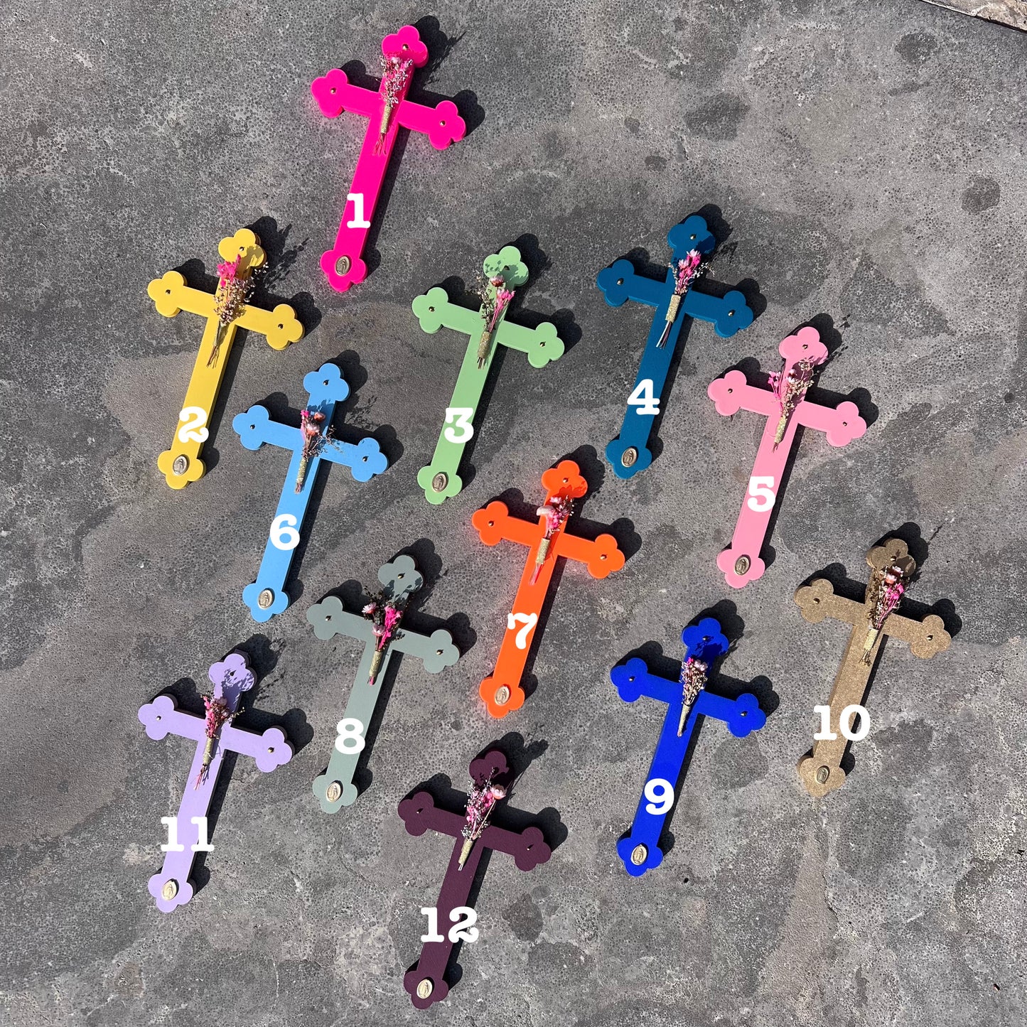 Crucifix Fleuri