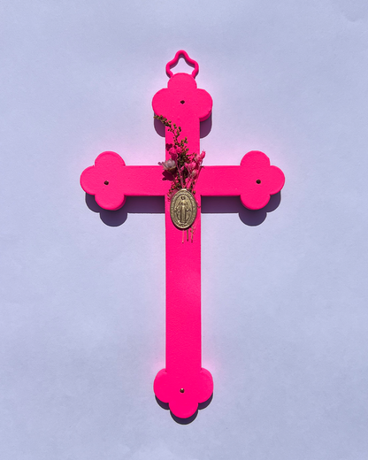 Crucifix fleuri