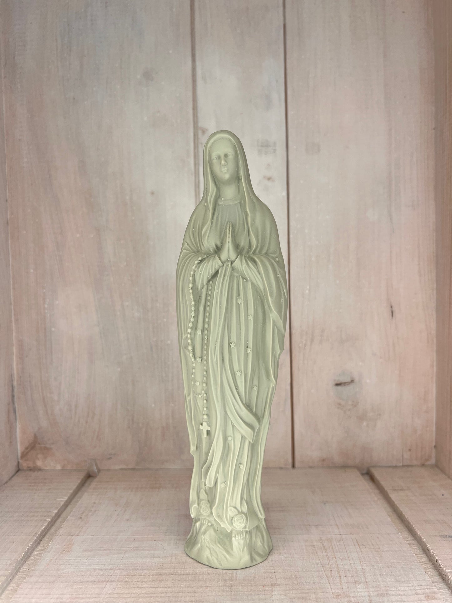 Vierges porcelaine by Valérie Delobal