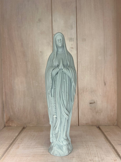 Vierges porcelaine by Valérie Delobal