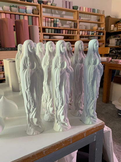 Vierges porcelaine by Valérie Delobal